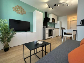 Proche tram: 2 chambres - wifi fibre - tout équipé Grenoble